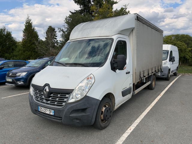 Véhicule utilitaire RENAULT Master DCI 165 immatriculé DS-222-SF,...