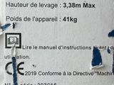 a picture of a piece of paper that has been torn off