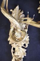 Suite de quatre appliques à deux bras de lumières en bronze … (photo 4)