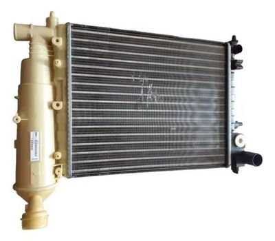 un gros plan d'un radiateur sur fond blanc