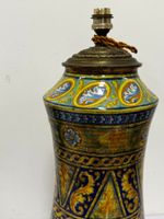 Grand albarello en faïence monté en lampe à décor de feuille… (photo 3)