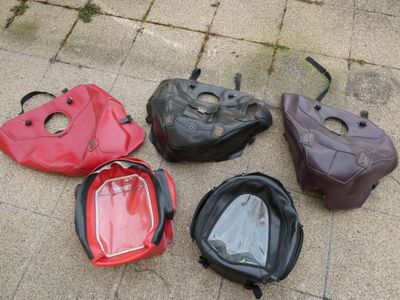 Lot d'équipements de moto (5 pièces)