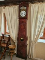 Mobilier garnissant une maison comprenant une presse de grav… (photo 2)