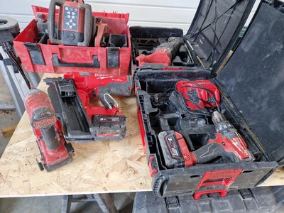 many tools that are sitting on a table together