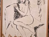l'image d'un dessin représentant une femme assise sur un canapé
