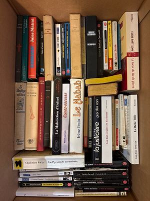 Carton de livres divers.