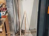 une photo d'un porte-outils dans un garage