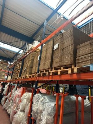 Environ 312 rouleaux de tissus microfibres de différents grammages et  - Photo 1