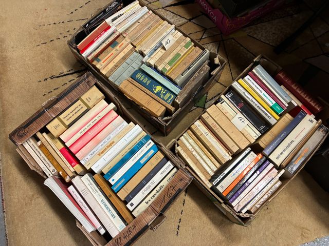 3 cartons de livres de littérature, romans.