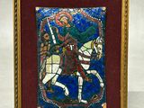 tableau représentant un homme à cheval, dans un cadre en vitrail