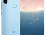 l'arrière et le profil d'un Xiaomi Redmi Note 3 bleu