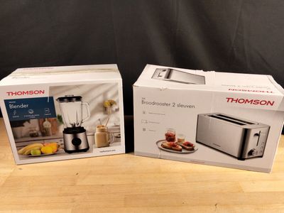 Lot d'un blender et grille-pain Thomson