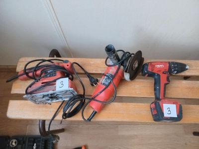 1 ponceuse BLACK ET DECKER - 1 Meuleuse BLACK ET DECKER KG72…