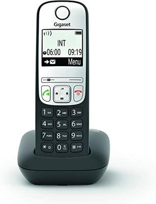 une image représentant un téléphone portable posé sur un support