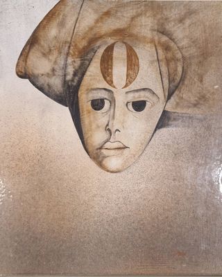 tableau représentant un masque surmonté d'un chapeau, posé sur une table