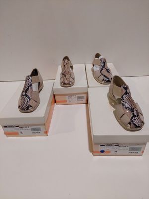 Lot de 4 - LUXAT - Sandales compensées GIVE - Beige et Pytho…
