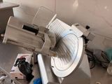 a machine that is sitting on a counter in a kitchen