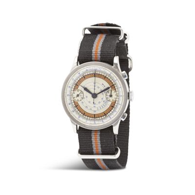une image de montre sur fond blanc