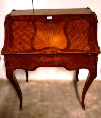 Bureau de Pente en Marqueterie de style Louis XV H 90 L 71 P…