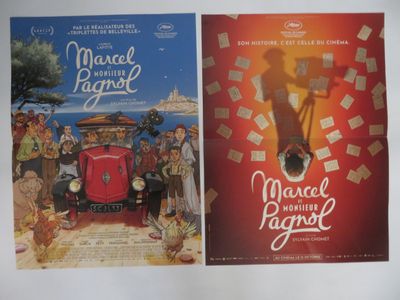 deux affiches de cinéma accrochées côte à côte au mur