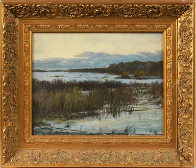 une peinture à l'huile représentant un lac avec des roseaux et des montagnes en arrière-plan