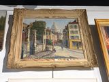 une image d'un tableau accroché au mur