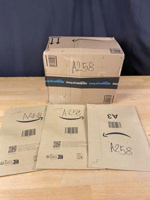 Lot de 4 colis Mystère (Retour Amazon,NPAI ,Adresse incomplè…