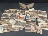 beaucoup de vieilles photos sur la table ensemble