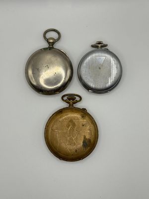 Lot comprenant : - Photo 1