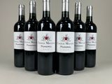 six bouteilles de vin rouge alignées