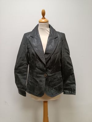 M&Co – Manteau en simili cuir femme.