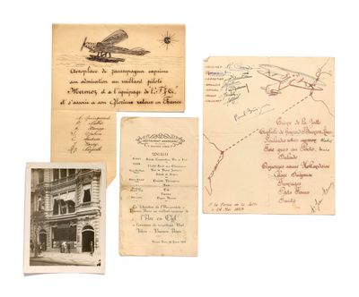 plusieurs vieilles cartes postales sur lesquelles figure l'image d'un avion
