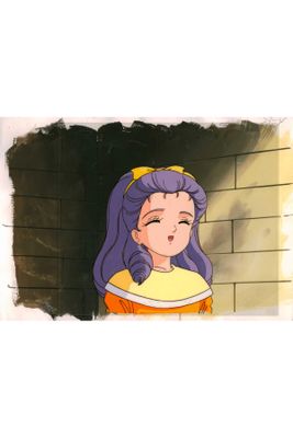 dessin représentant une femme aux cheveux violets et portant un t-shirt jaune
