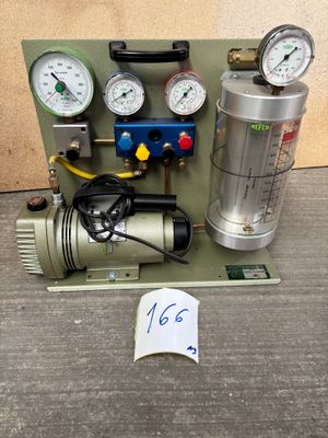 jauges et indicateurs situés à l'arrière d'une machine