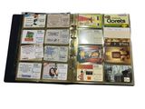 un classeur contenant de nombreuses cartes de visite