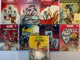 de nombreuses bandes dessinées exposées au mur