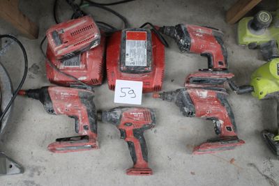 many different tools that are sitting on the floor