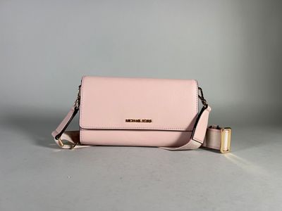 michael korsh cross body bag in pink