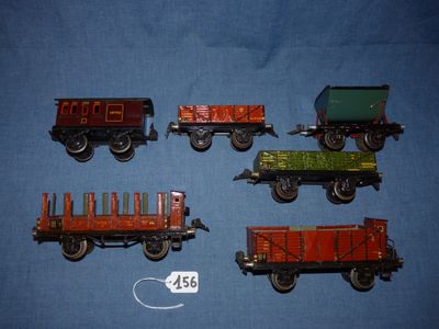 Mârklin O: 6 anciens wagons de marchandises en bon état : un…