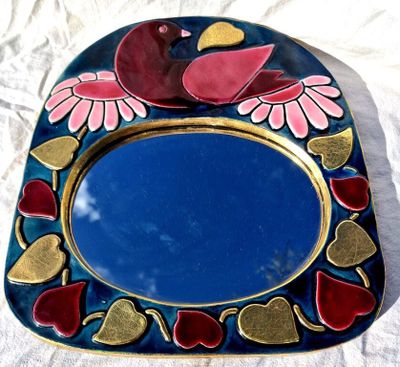 Mithé Espelt - Miroir en céramique dans les tons rose, borde… - Photo 1