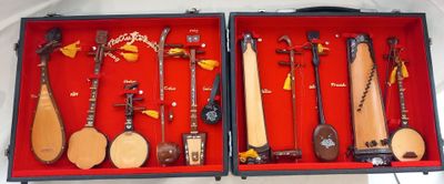 Coffret instruments asiatiques miniatures Quelques accidents