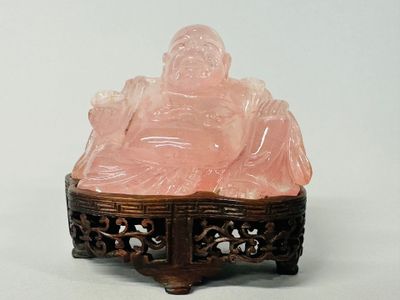 Putaï en quartz rose sculpté. Travail Chinois de la seconde …