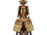 statue d'un samouraï en armure complète sur fond blanc