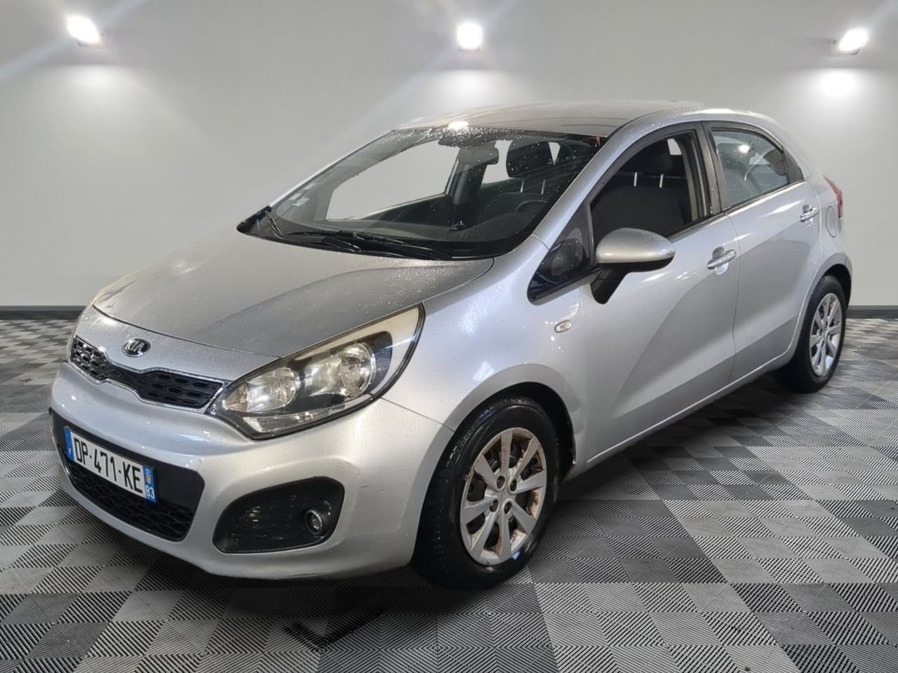 KIA RIO 1.2L 85 MOTION - Voiture d'occasion fiable et économique
