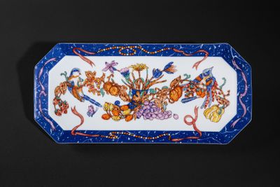 blue and white platter with a floral design on it
