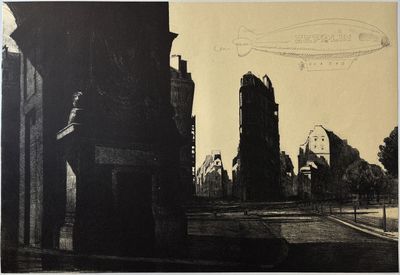 une image représentant une photo en noir et blanc d'une rue de la ville