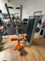 Lat Pull down Machine MATRIX