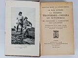 un vieux livre avec une photo en noir et blanc de deux enfants