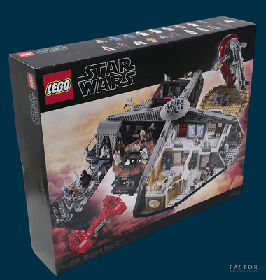 une boîte contenant un ensemble Lego Star Wars