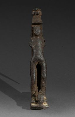 an image of a statue of a man with a hat on his head